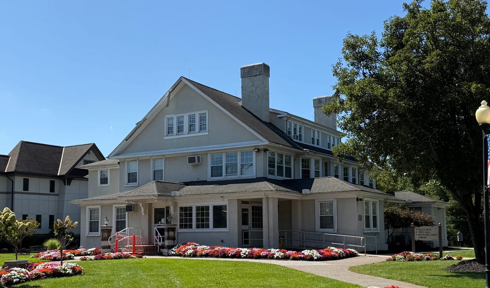 Warren’s former Town Hall, known as the Hofheimer House, is being considered for conversion into a community center.